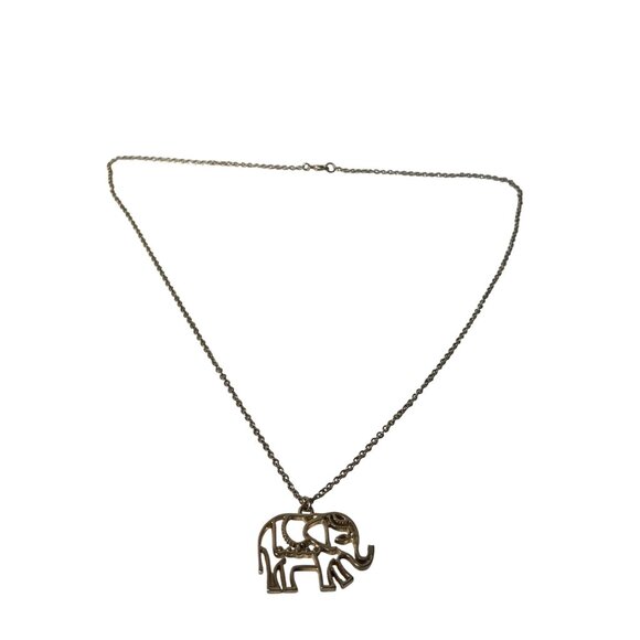 Goldtone Elephant Pendant Necklace With Lobster Clasp 29 inches Long 1.25X1.5 in - Picture 2 of 5